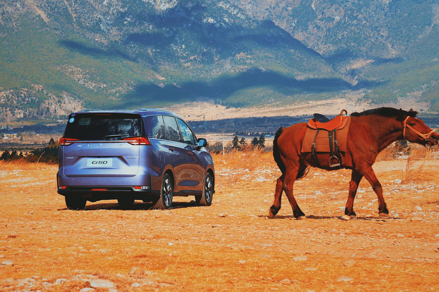 试驾上汽大通G50 这款家用MPV它很“称职”