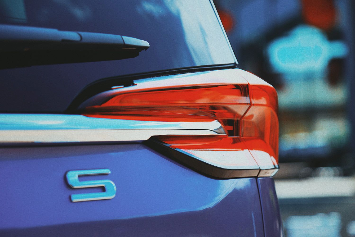 试驾上汽大通G50 这款家用MPV它很“称职”