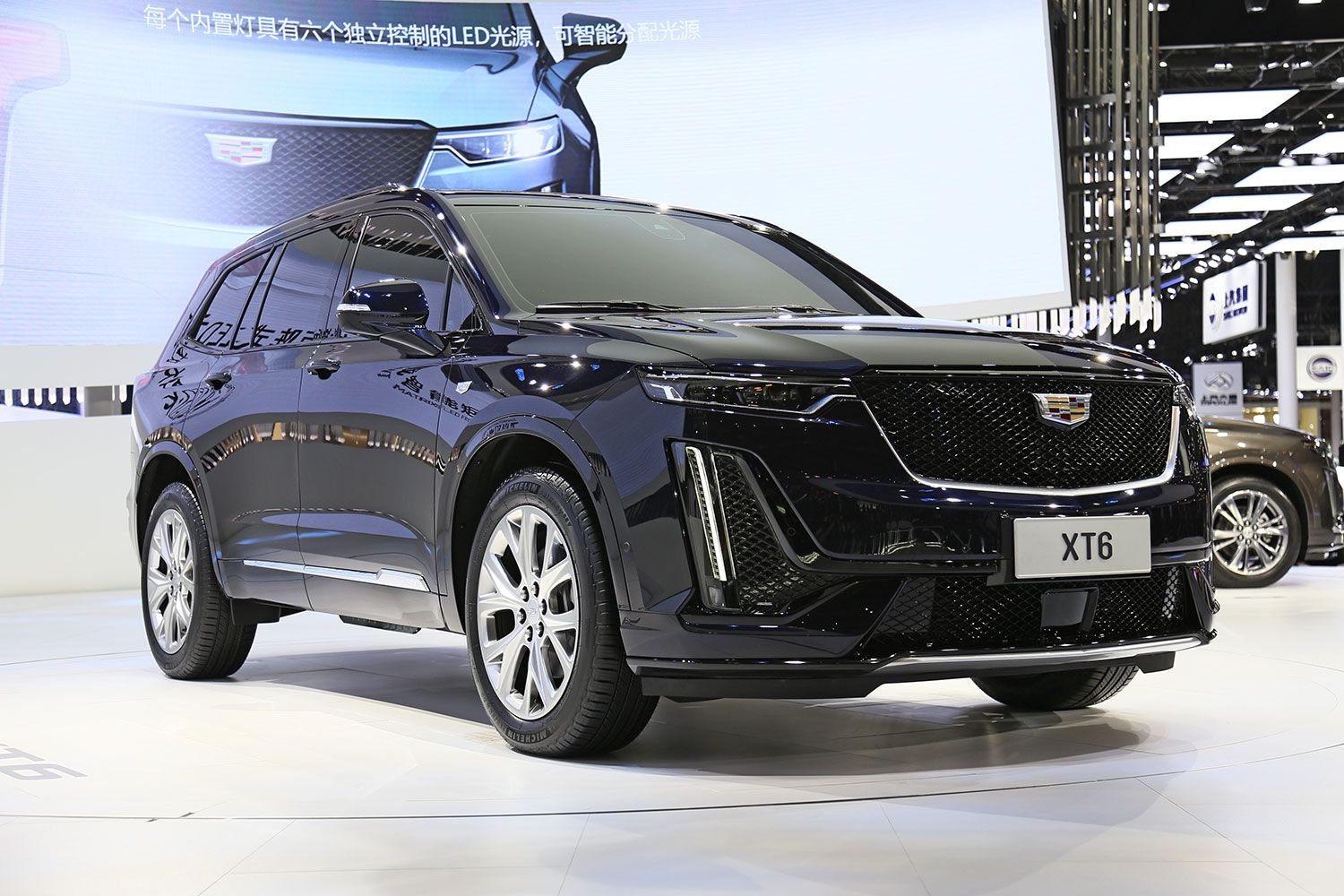 2019ϺչXT6