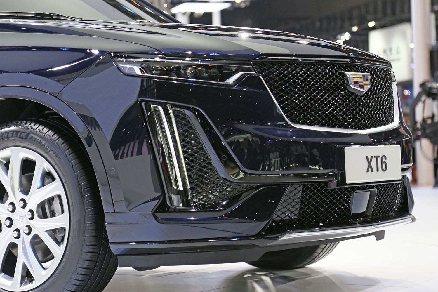 2019ϺչXT6