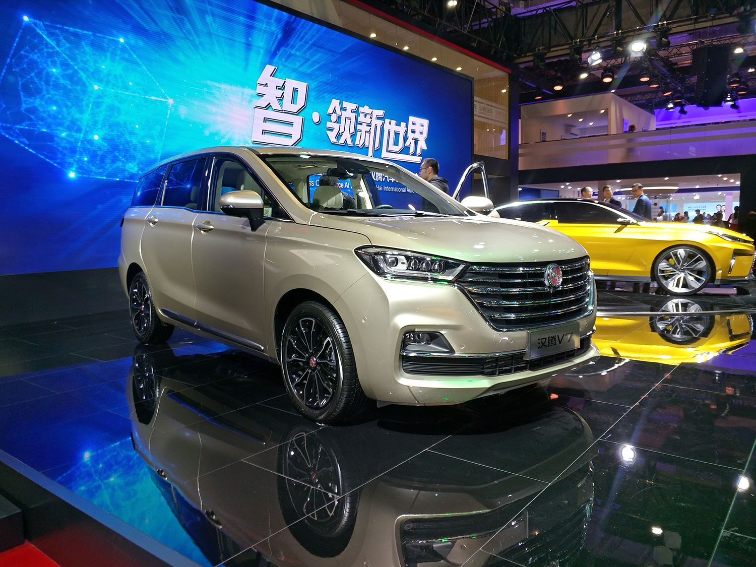 2019上海车展:汉腾MPV